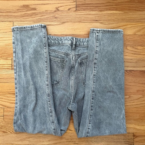 Pacsun Grey High Rise Mom Jeans Size 25 - Picture 5 of 7